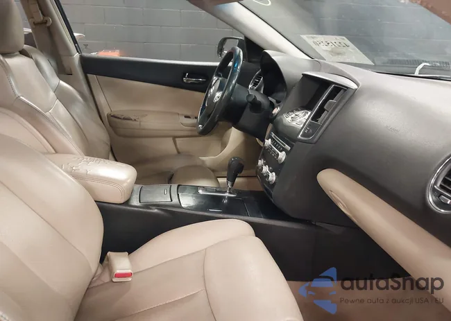 1N4AA5AP2EC472688: 42215250