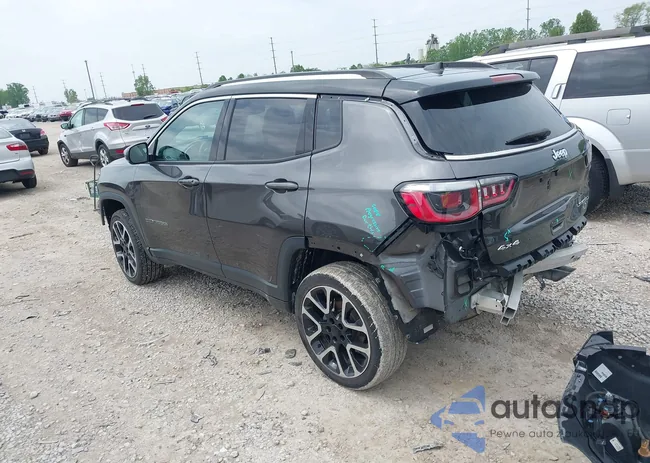 3C4NJDCB1JT481078: 42215310