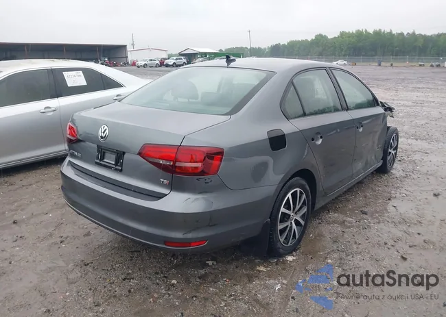 3VWDB7AJ6HM215805: 42216486