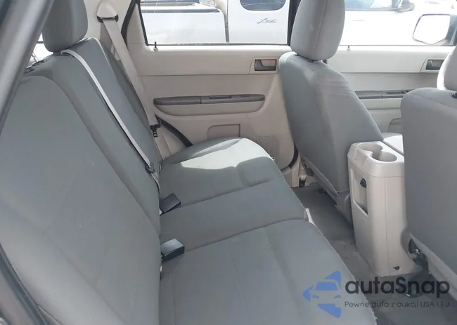 1FMCU0C75AKA02502: 42216554