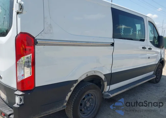 1FTYR1YM2KKB01764: 42216591