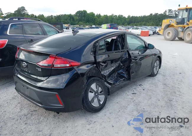 KMHC65LC8LU239139: 42216611