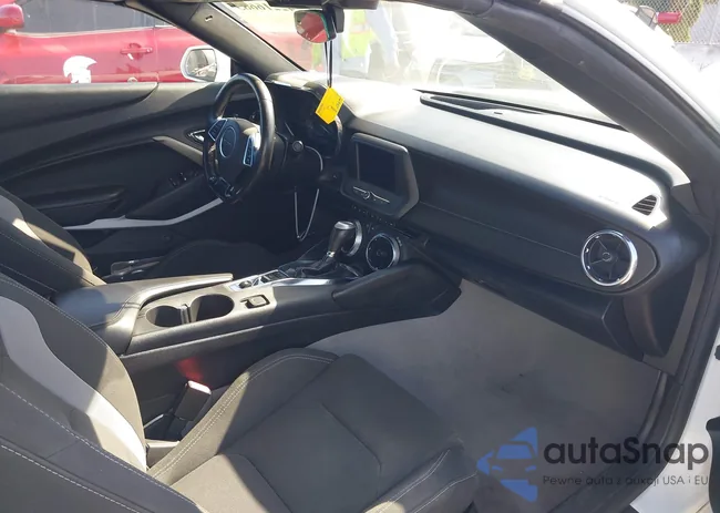 1G1FB3DX6L0111596: 42216683