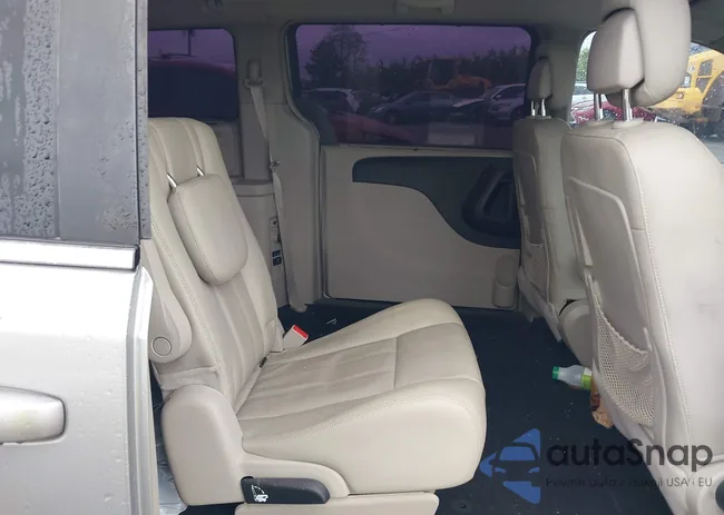 2C4RC1BG7FRW77334: 42216708