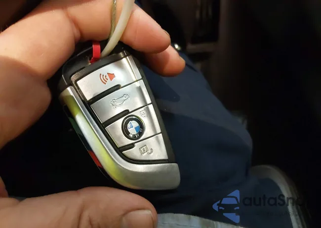 WBAJB9C53JB049920: 42216748