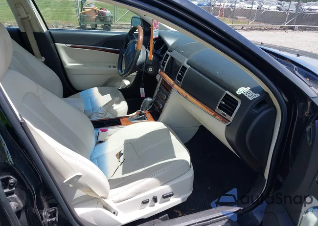 3LNHL2GC5CR802646: 42216756