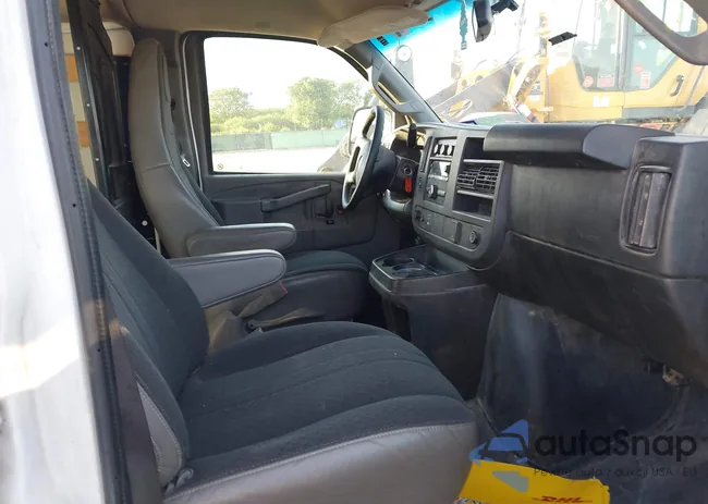 1GTW7AFG0L1268593: 42216990