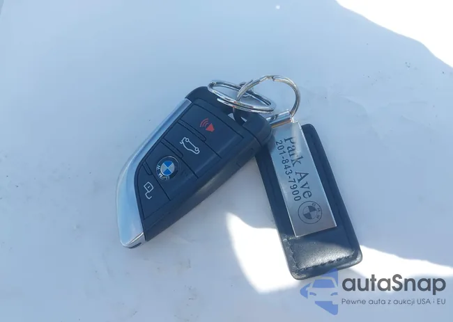 3MW5R7J00N8C66079: 42216017