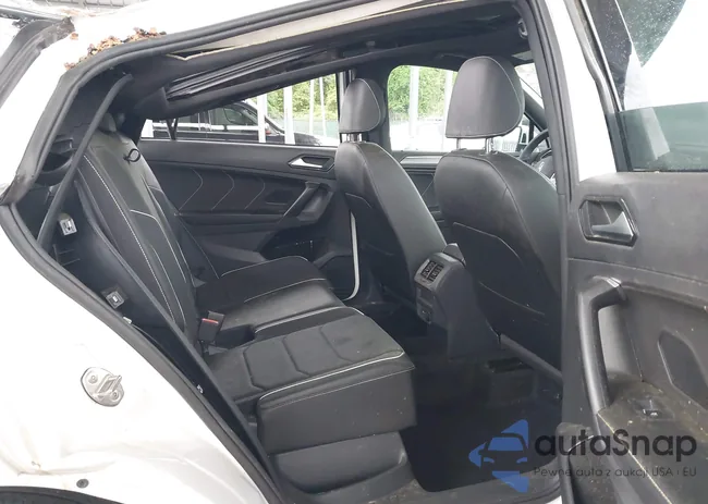 3VV4B7AX4NM150568: 42216343