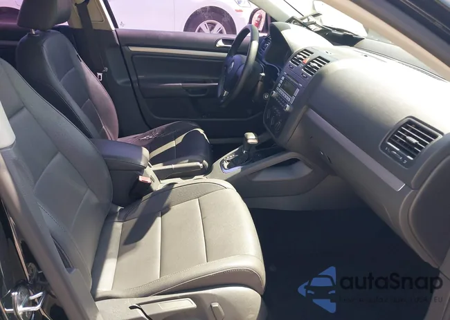 3VWRZ71K09M122225: 42217530