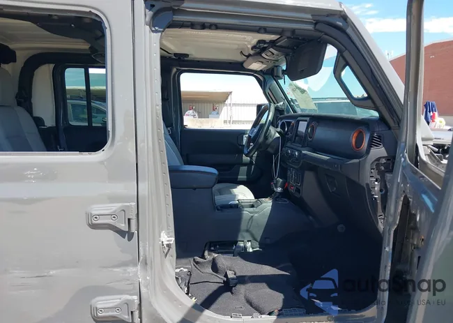 1C6JJTEG8ML515686: 42217590