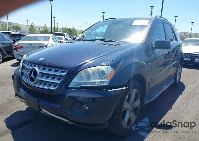 4JGBB2FB7BA685002: 42217629