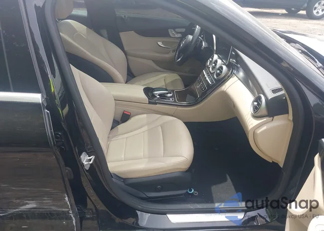 WDDWF4JB8GR151812: 42217727