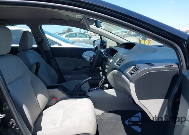 2HGFB2F54FH547328: 42217770