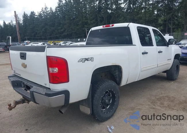 1GCHK53K39F141856: 42217779