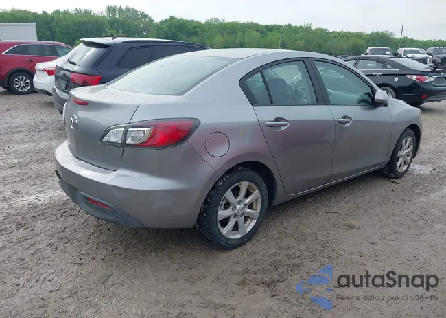 JM1BL1SG3A1223032: 42217803