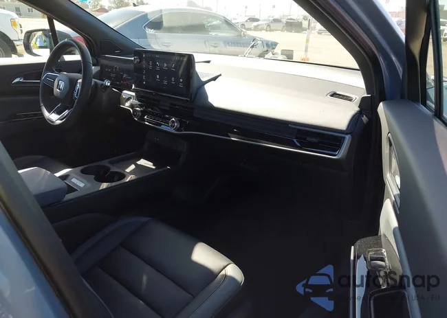 3GPKHWRM8RS533891: 42217945