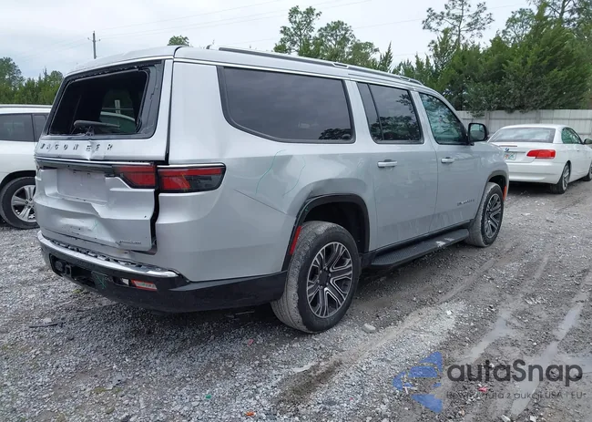 1C4SJRBP0RS120323: 42217136