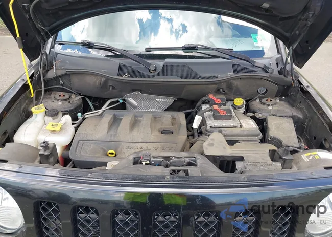 1C4NJRFBXGD746412: 42217173