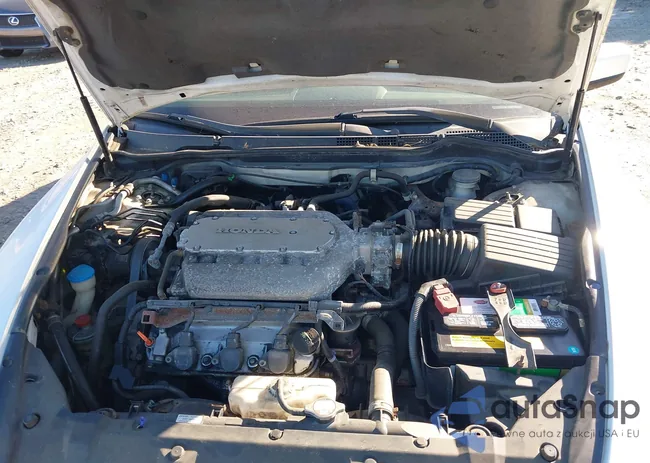 1HGCM66544A028568: 42217323