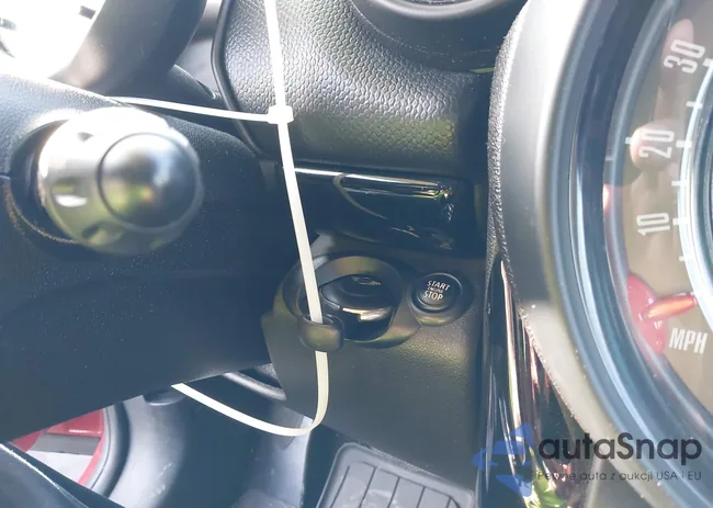 WMWZB3C51FWR44130: 42218448