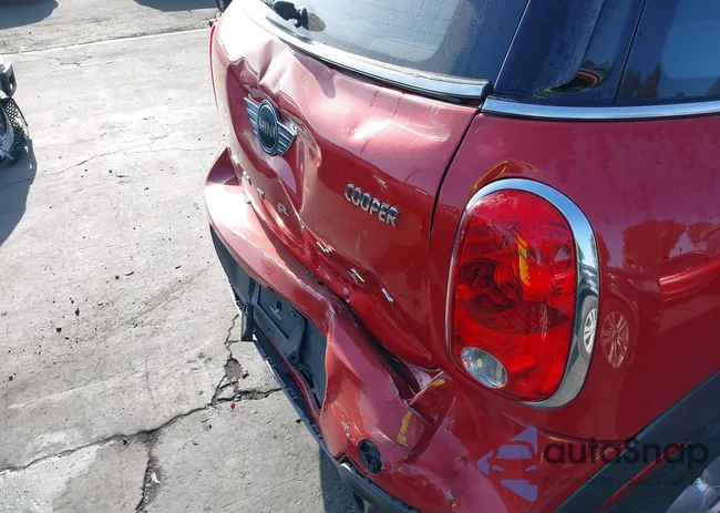 WMWZB3C51FWR44130: 42218448