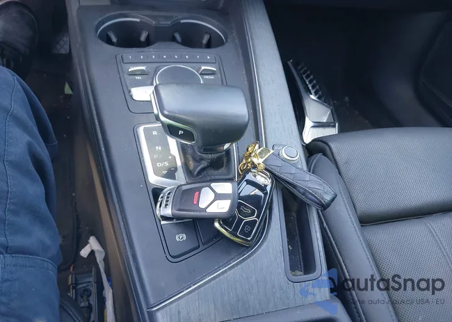 WAUENCF55JA009202: 42218463