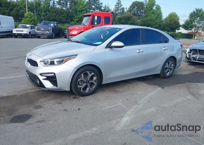 3KPF24AD0ME290833: 42218490