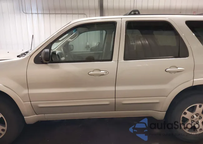 1FMCU04165KE24049: 42218051