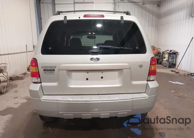 1FMCU04165KE24049: 42218051