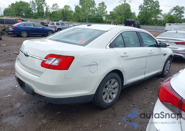 1FAHP2DW4AG147333: 42218183