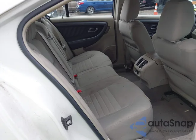 1FAHP2DW4AG147333: 42218183