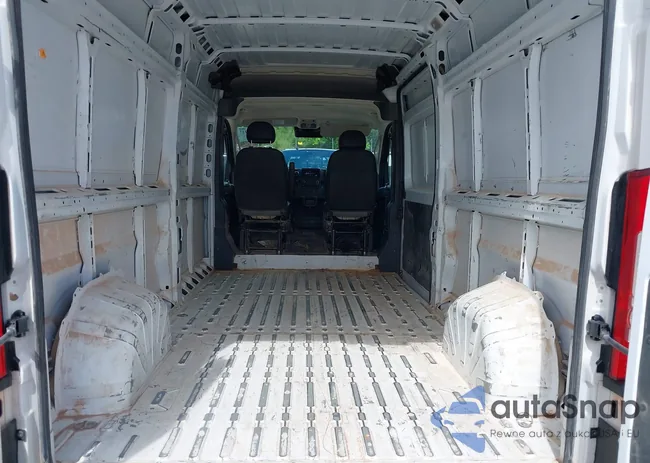 3C6LRVDGXPE541587: 42218217