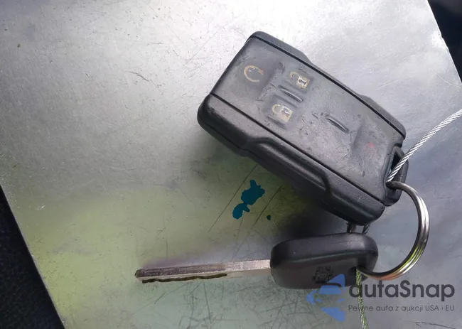 1GCVKREC3FZ439821: 42219651