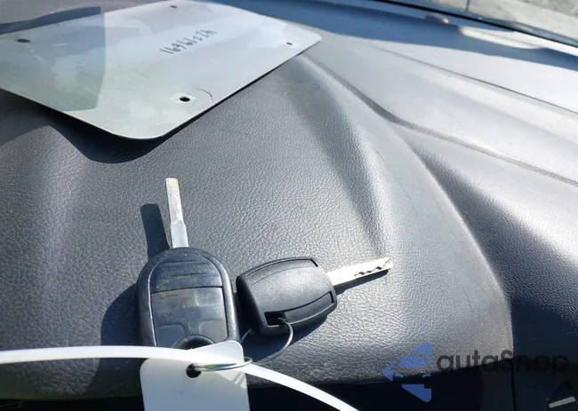 1FADP3F20FL207640: 42219691