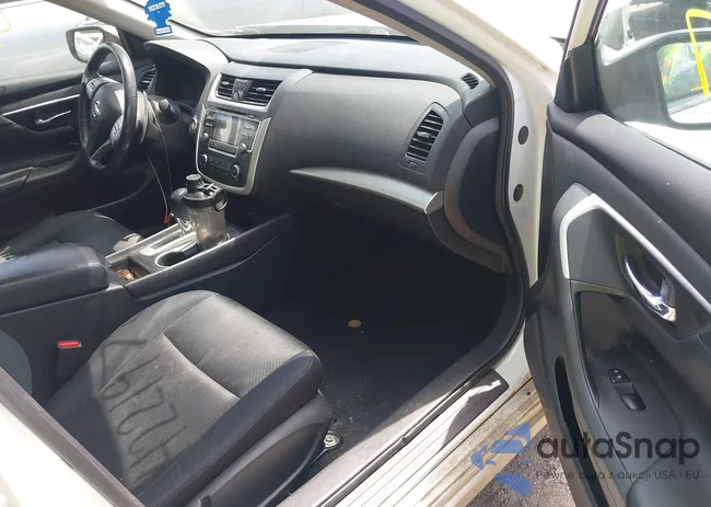 1N4AL3AP2HC272753: 42219787