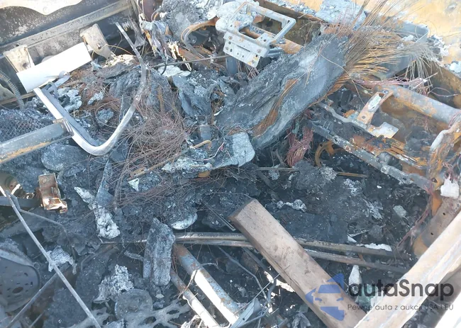 1C4PJMDB0HW524014: 42219889