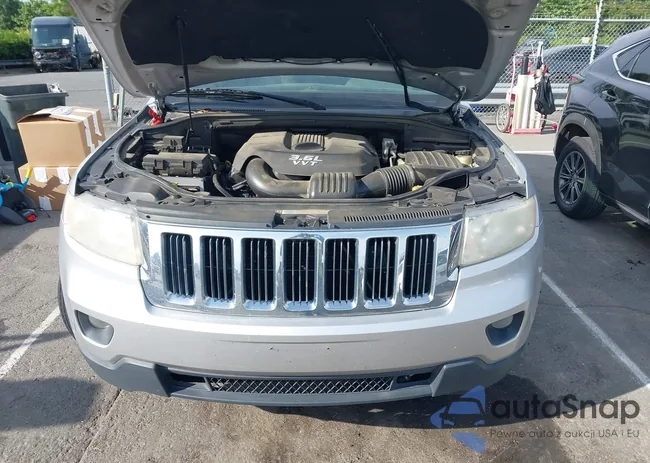 1C4RJFAG2CC135762: 42219182