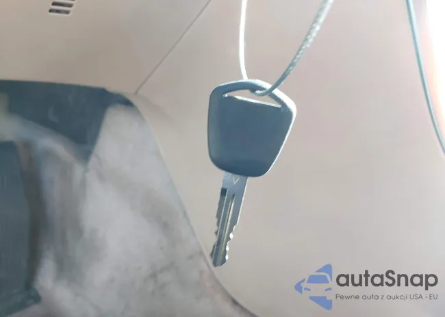 19UUA66215A018200: 42219251