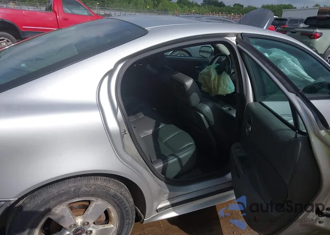 2G2WS522851146114: 42219275