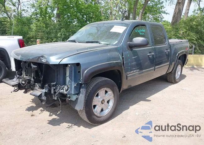 1GCPKSE77CF228640: 42220476