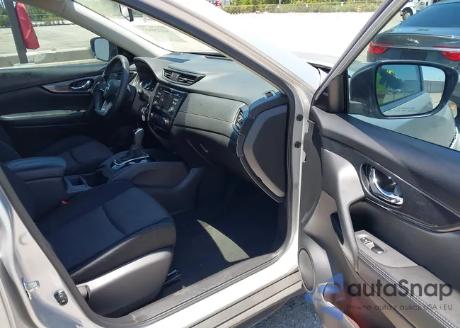 JN8AT2MT9HW402589: 42220607