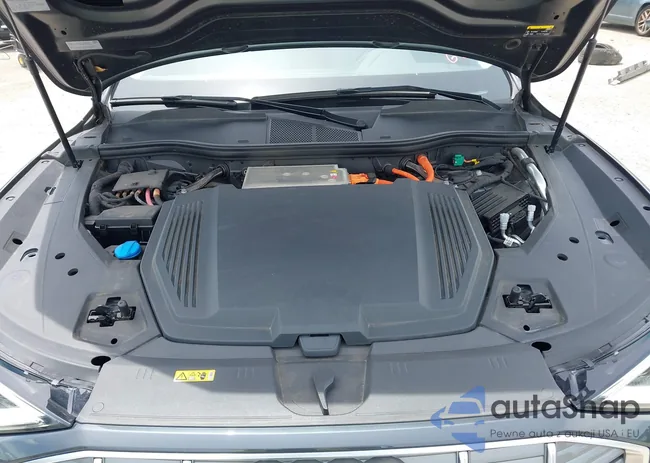 WA1LABGE6KB012565: 42220663