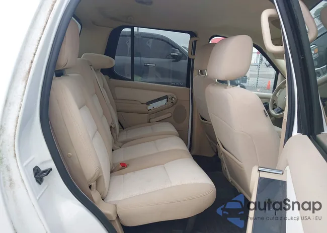 1FMEU31K17UA30215: 42220931