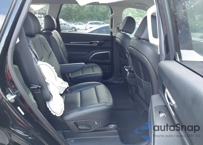 5XYP6DGC6RG491525: 42220946