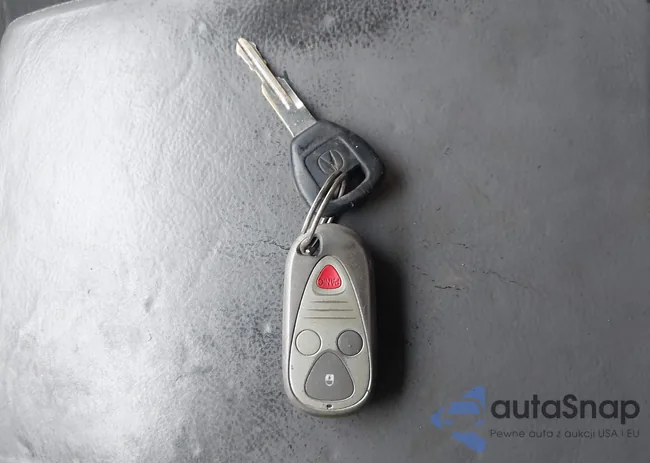 2HNYD18995H507329: 42220962