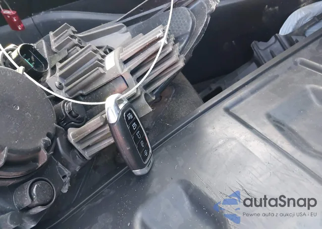 KMHLS4AG4NU321707: 42220076