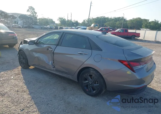 KMHLS4AG4NU321707: 42220076