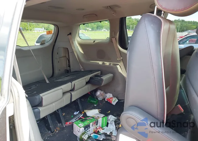 KNDMC5C14H6263207: 42220192