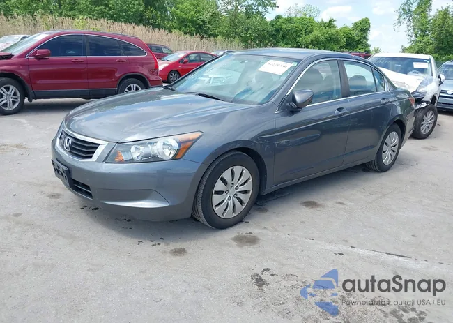 1HGCP2F30AA155568: 42220330